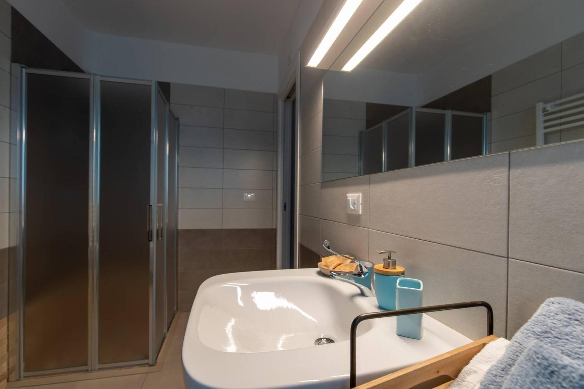 Residence Mersa Brolo Exterior photo